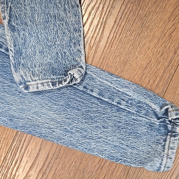 VINTAGE CHIC ACID WASH HIGH RISE JEANS... # 7393 - Picture 6 of 11